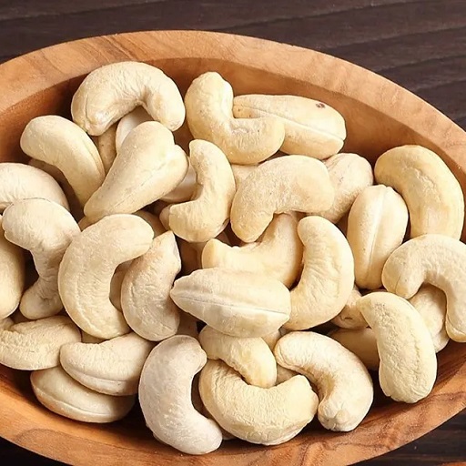 Organic Cashew Whole