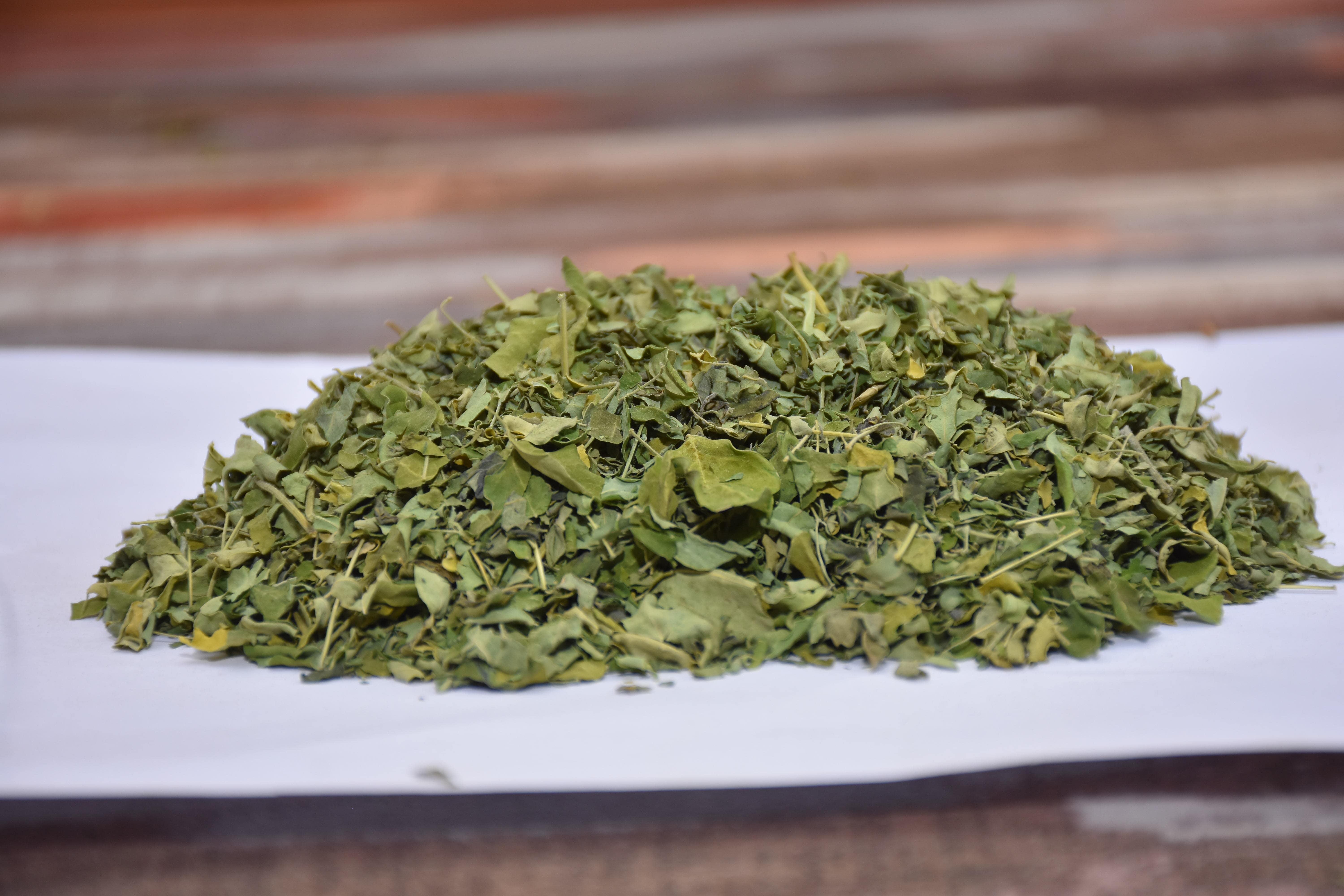 Organic Moringa leaves