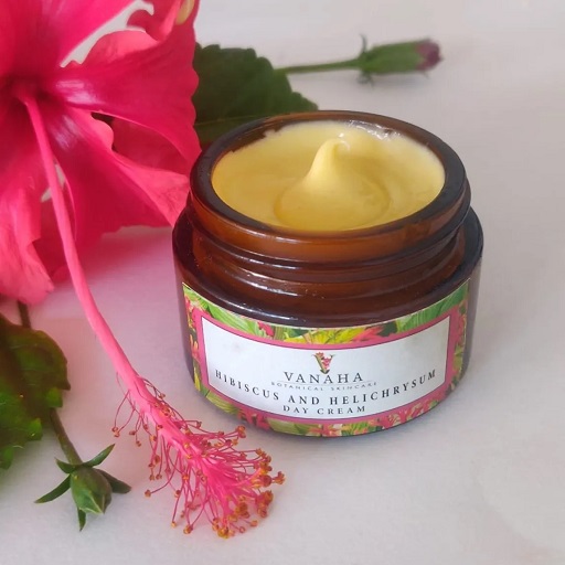 HIBISCUS AND HELICHRYSUM DAY CREAM